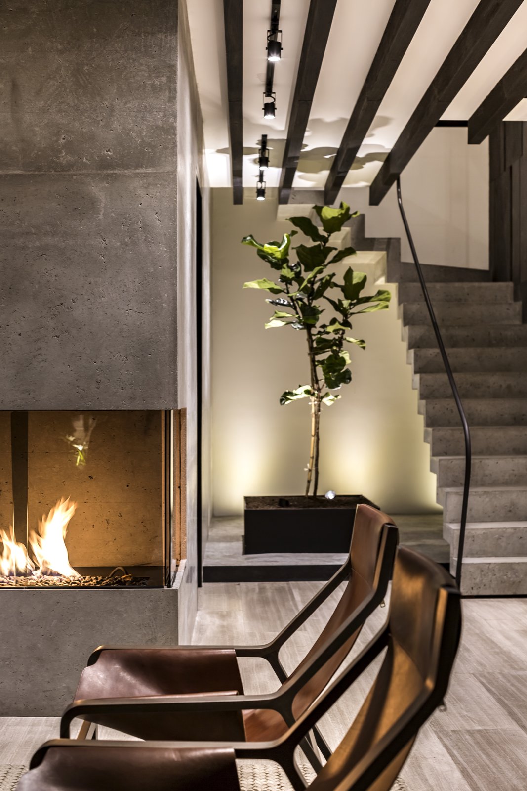 The fireplace creates an interesting game of lights and shadows