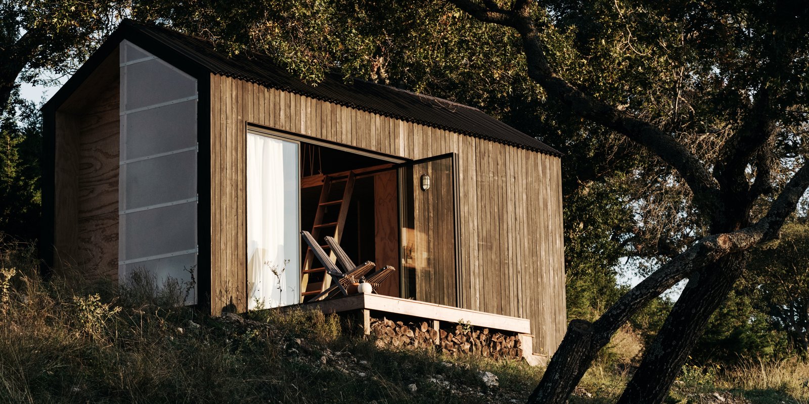 Elsewhere Cabin by Sean O'Neill